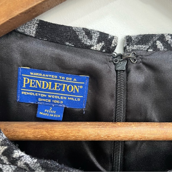 Pendleton Kiwanda Virgin Wool Southwestern Aztec Print Dress Gray Black 2 Petite - Picture 8 of 9